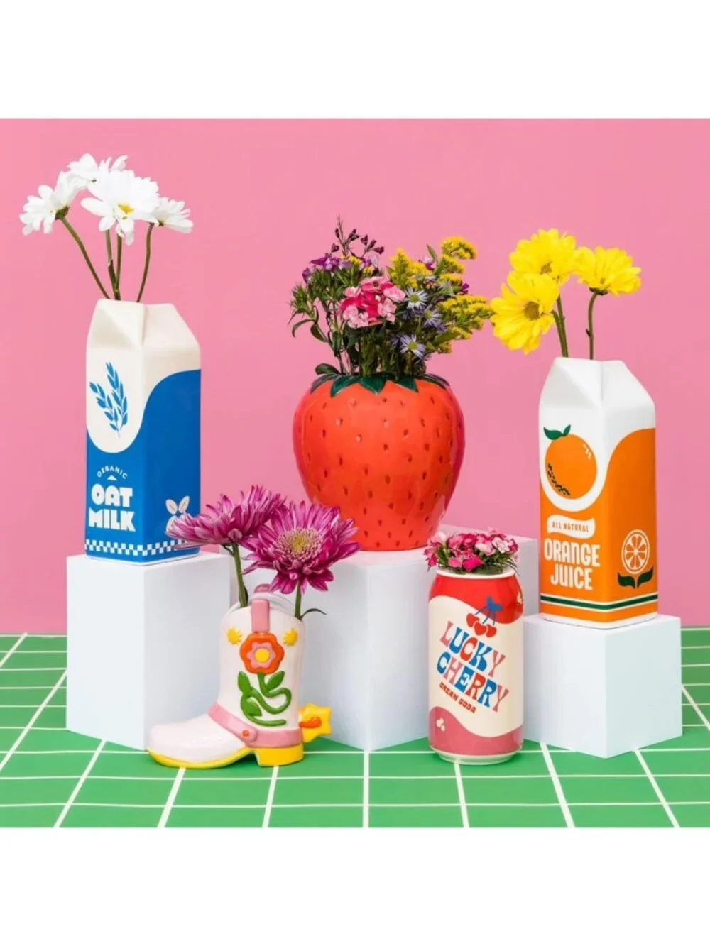 Retro-Inspired Ceramic Flower Vase - Fun OJ Carton Design for Home Decor